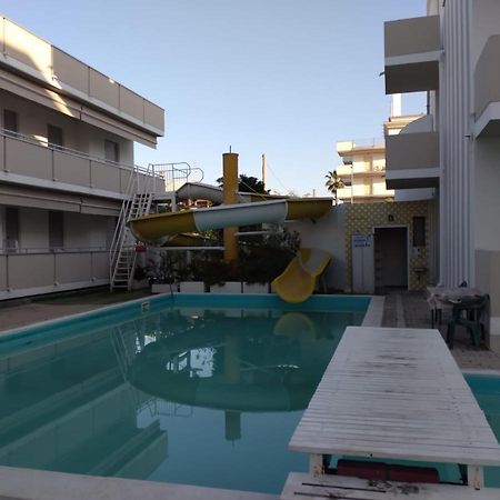 ألبا أدرياتيكا Claudia Residence المظهر الخارجي الصورة