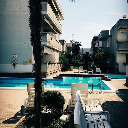 ألبا أدرياتيكا Claudia Residence المظهر الخارجي الصورة