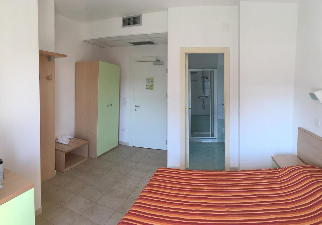 ألبا أدرياتيكا Claudia Residence المظهر الخارجي الصورة