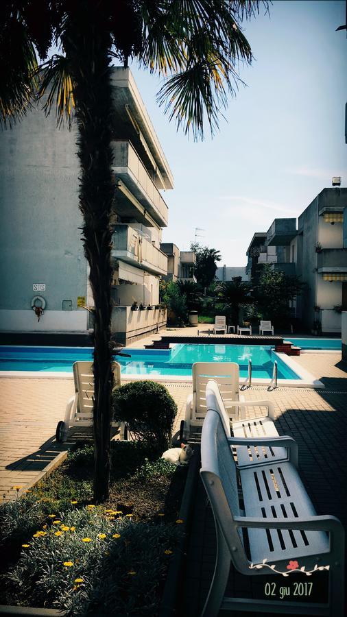 ألبا أدرياتيكا Claudia Residence المظهر الخارجي الصورة