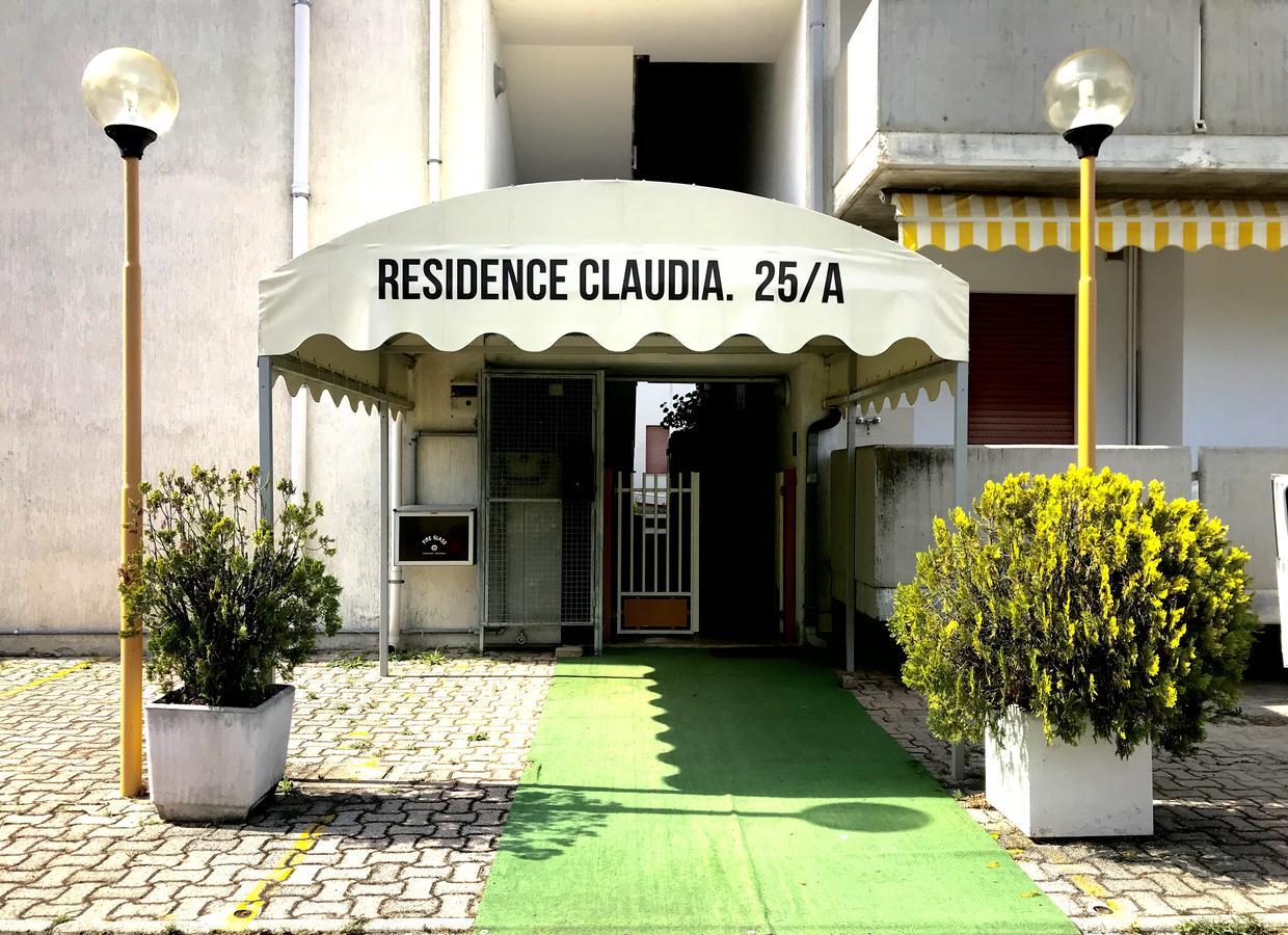 ألبا أدرياتيكا Claudia Residence المظهر الخارجي الصورة